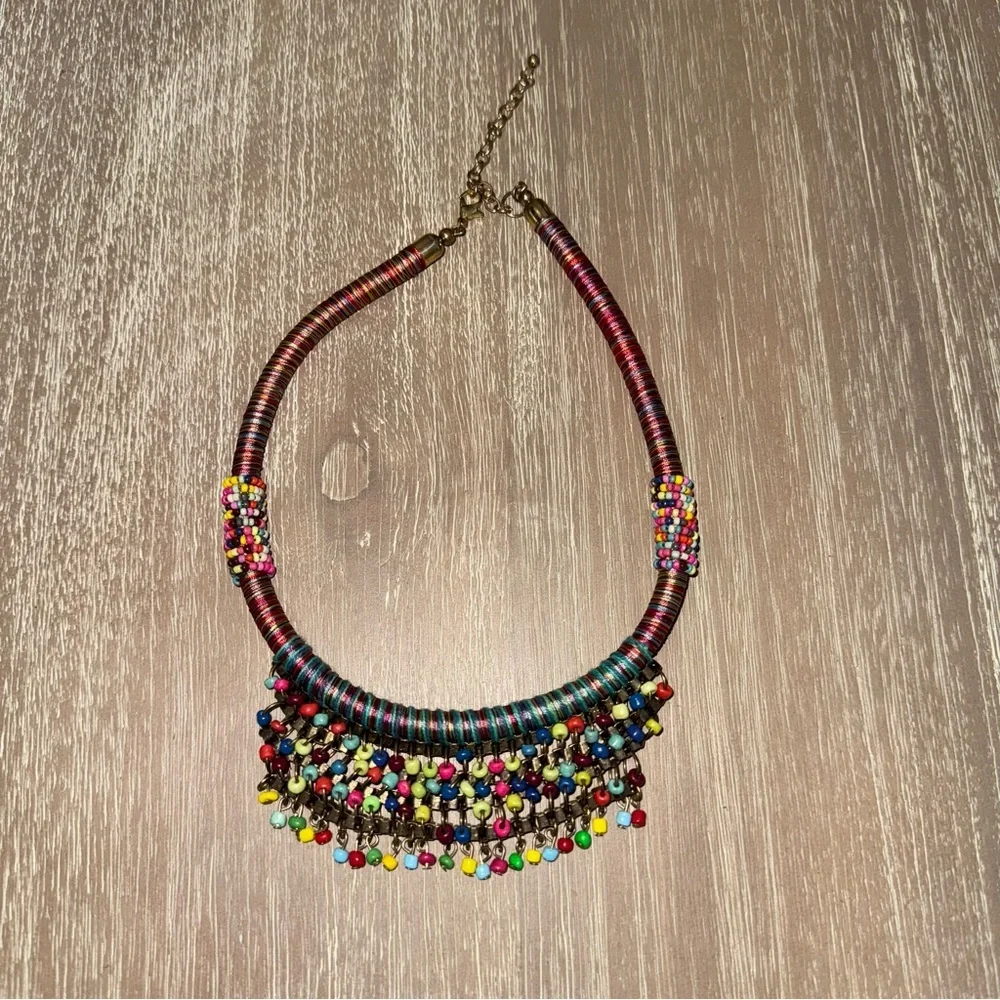 Colorful Beaded Necklace - Picture 5 of 9